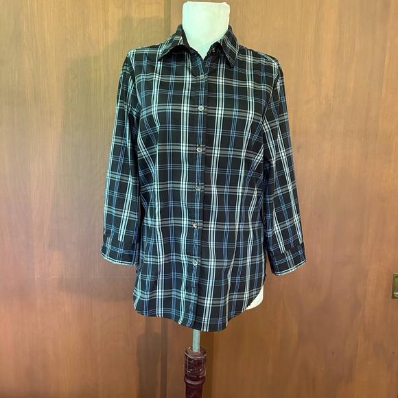 Bugatchi women’s plaid button up shirt - Picture 1 of 6